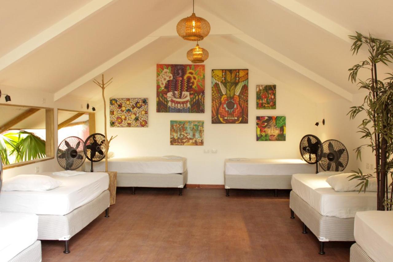 Los Amigos Hostel Flores Luaran gambar