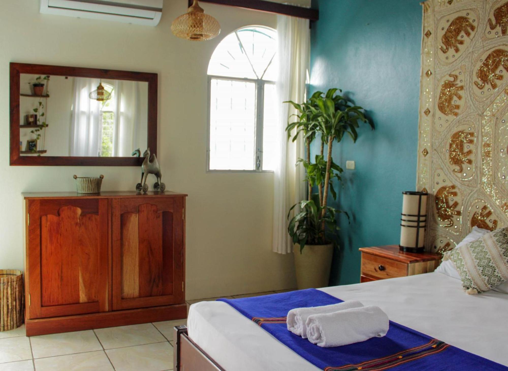 Los Amigos Hostel Flores Bilik gambar