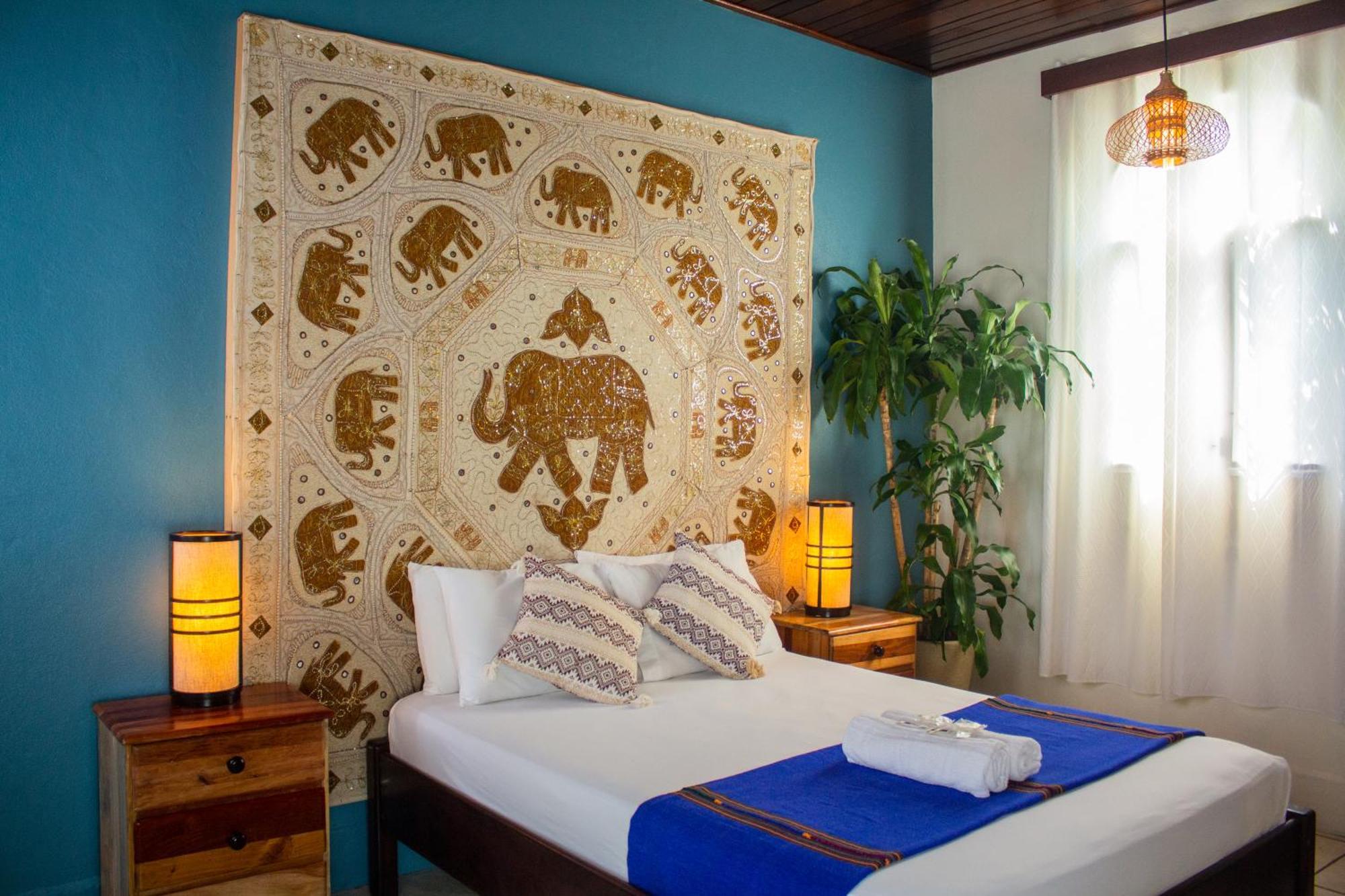 Los Amigos Hostel Flores Bilik gambar