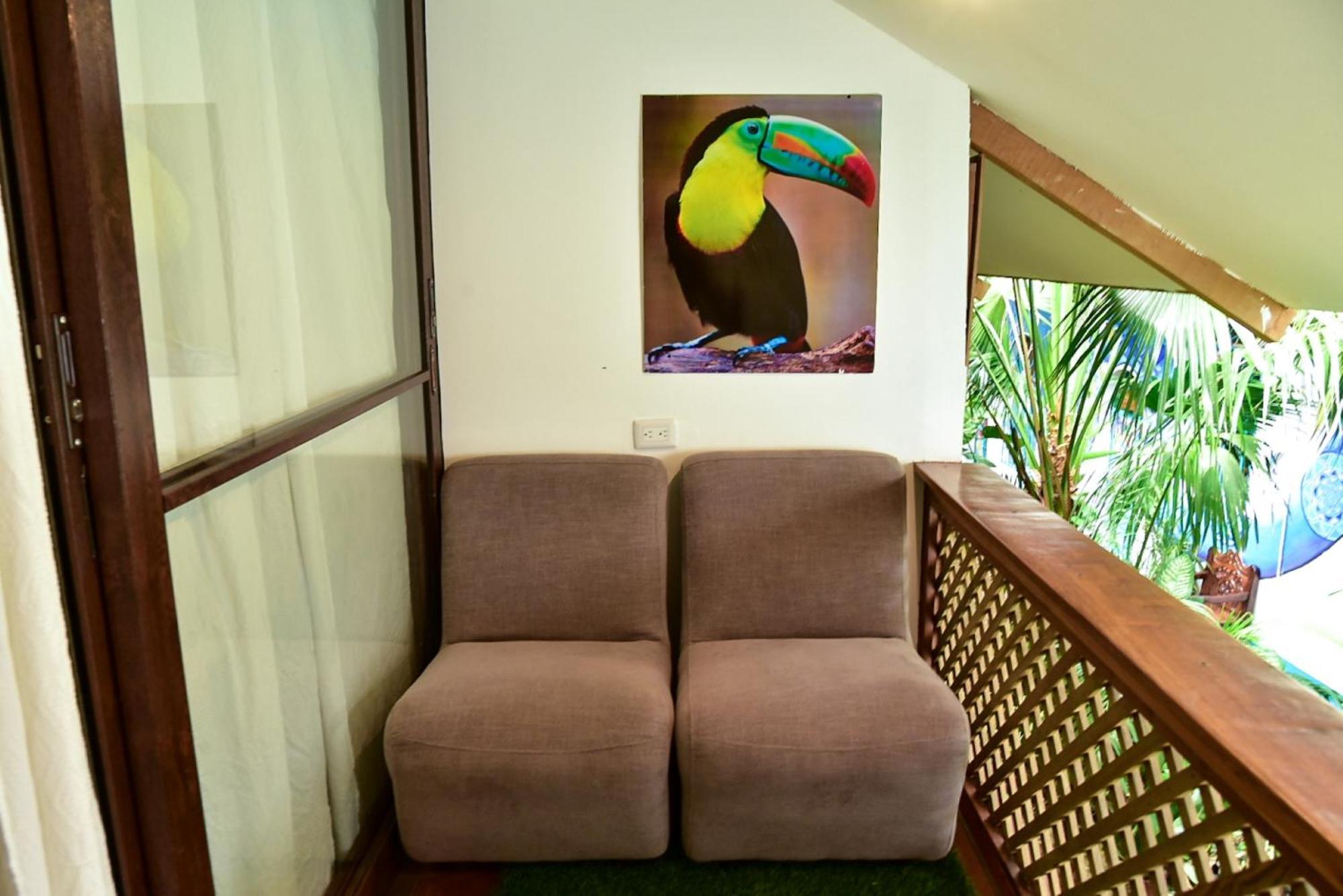 Los Amigos Hostel Flores Luaran gambar
