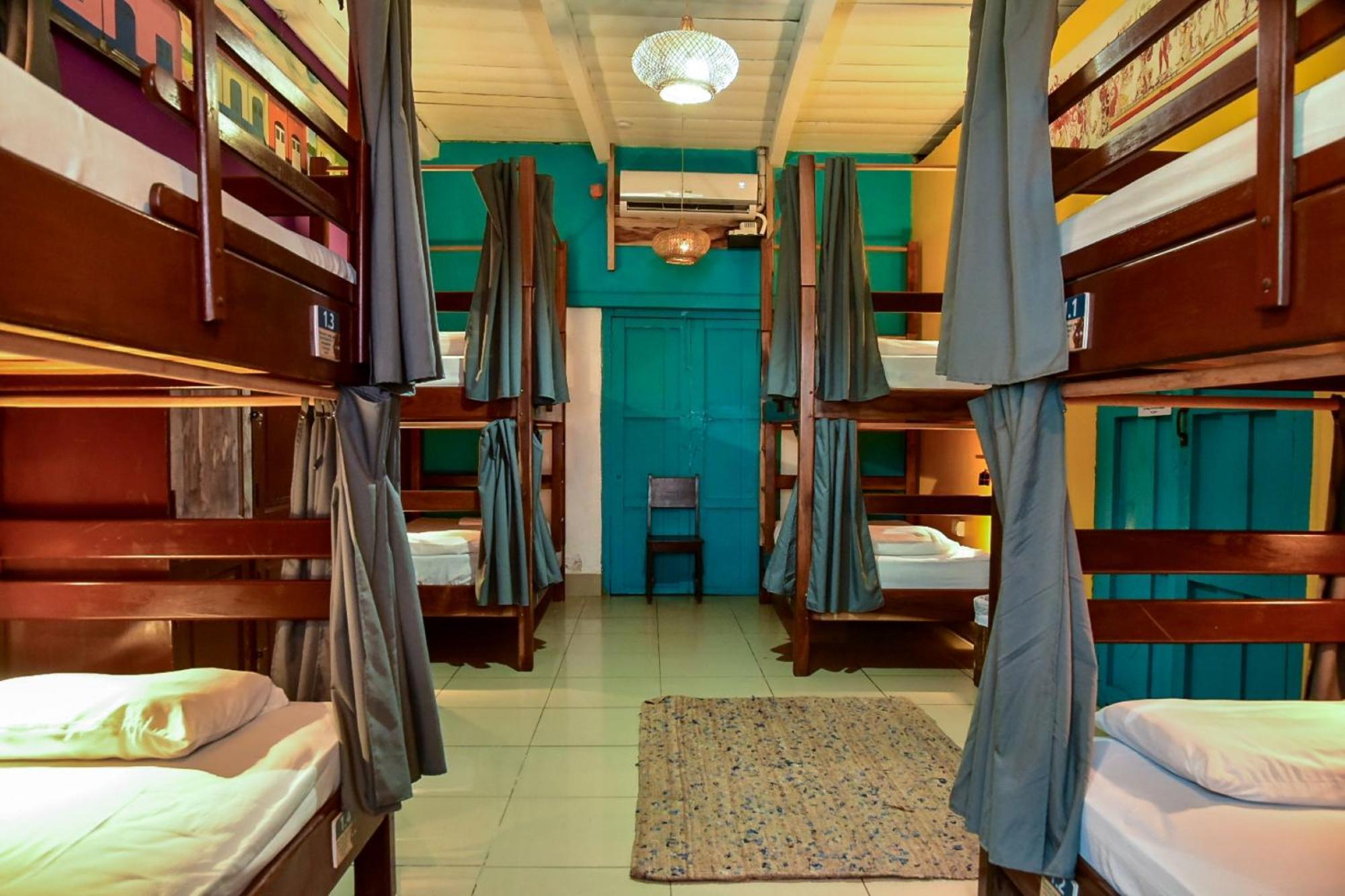 Los Amigos Hostel Flores Bilik gambar