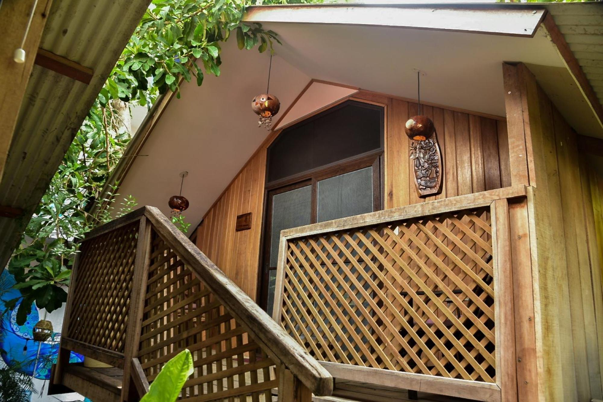 Los Amigos Hostel Flores Bilik gambar